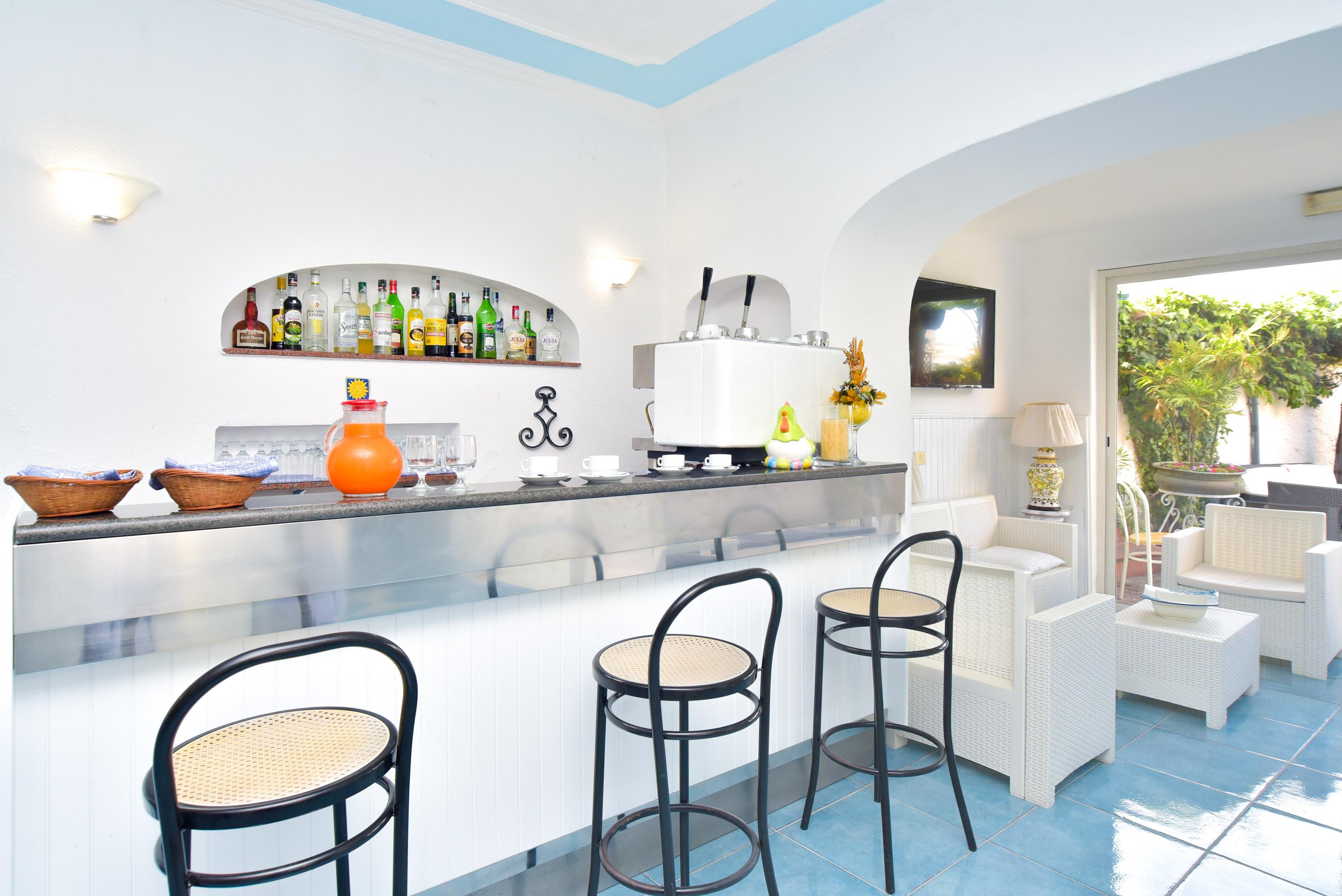 Charme La Tina Hotel